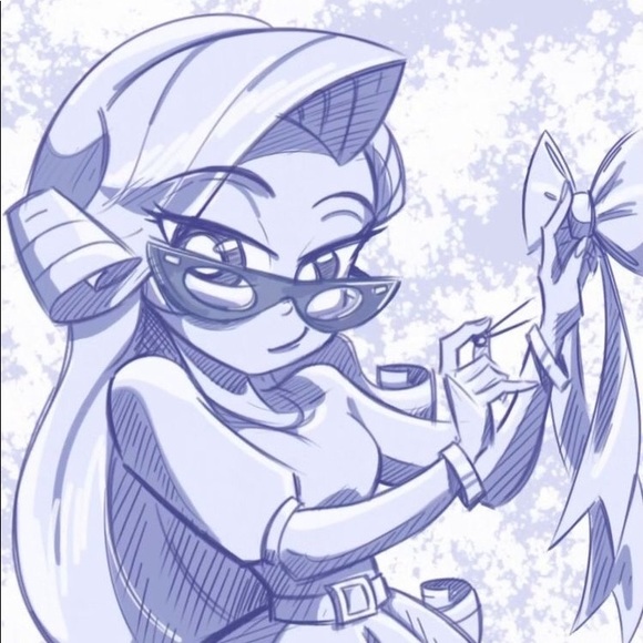 Meet your Posher, Eboney - Picture 1 of 2